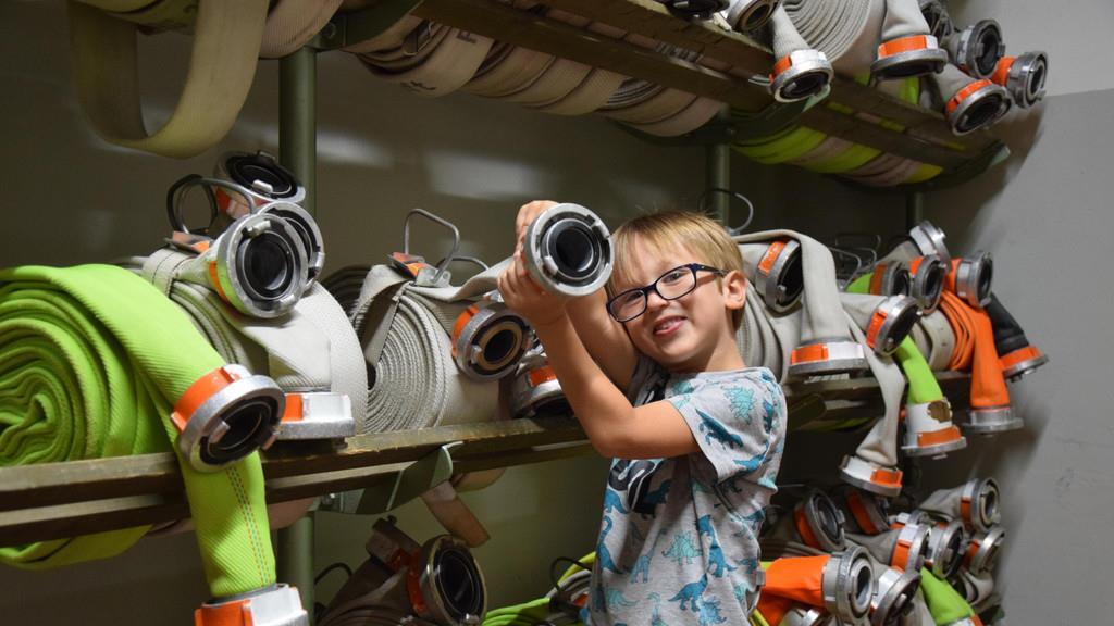Kinderträume: Matthias bei der Feuerwehr