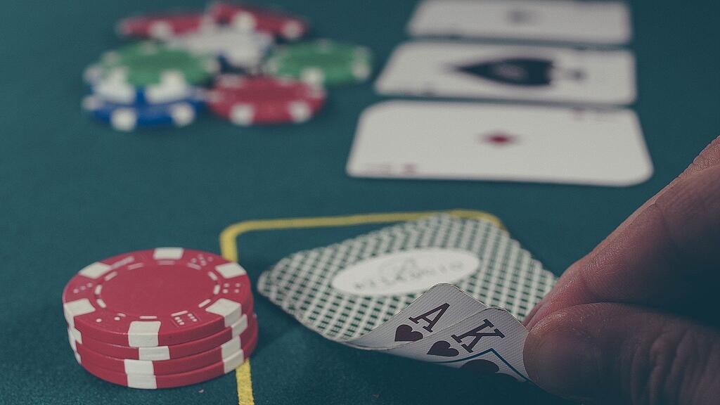 Symb_Glücksspiel Symb_Poker Symb_Casino