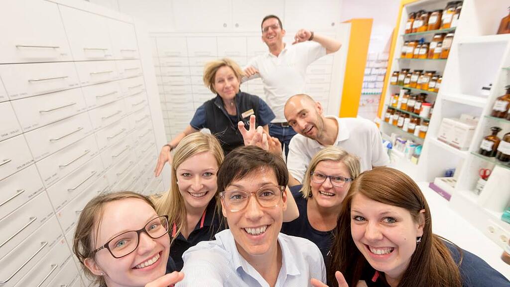 Das Team der Apotheke Oberalm.