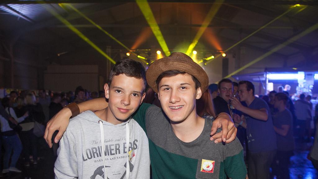 Kick-Off-Party, I