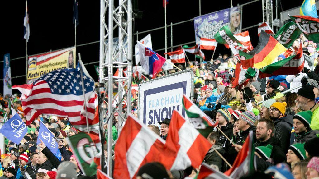Mega-Stimmung beim Nachtslalom in Flachau