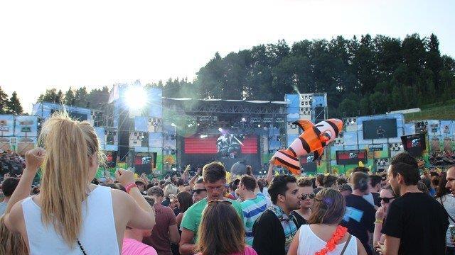 Electric Love: Stimmung am Festivalgelände, Freitag II
