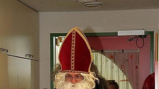 Nikolo im LKH Salzburg