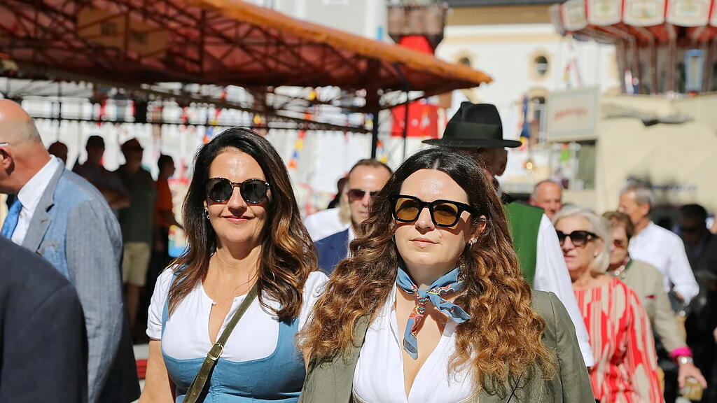 Er\u00f6ffnung Salzburger Rupertikirtag 2023