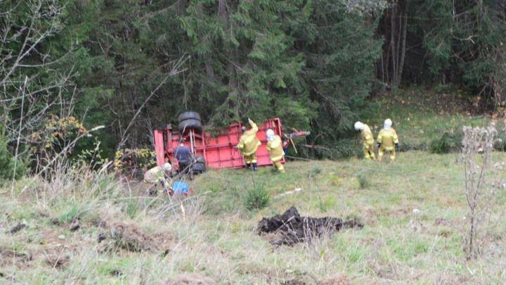 Rußbach: Landwirt bei Traktor-Absturz schwer verletzt