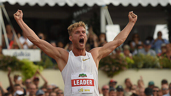 Kevin Mayer jubelt nach seinem Speerwurf