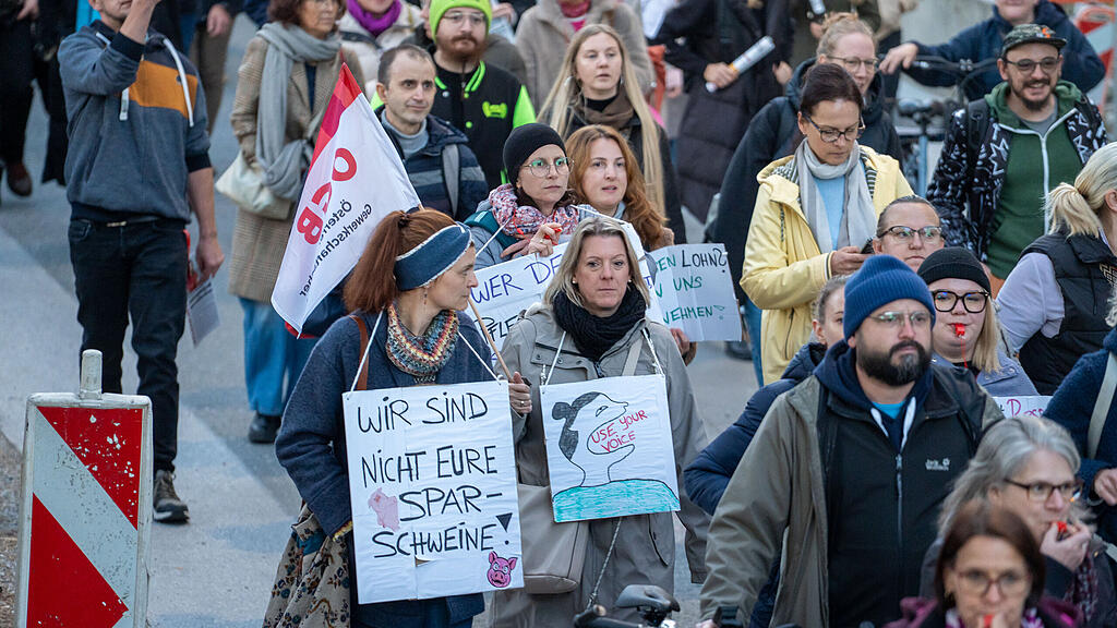 Pflege-Demo in Salzburg
