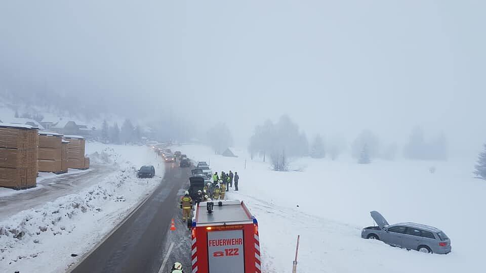 Pkw-Crash auf B99 in St. Michael im Lungau