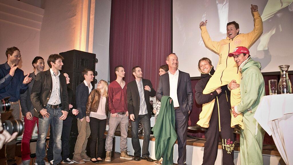 Andi Goldberger feierte im Rahmen der Skispringer-Weltcupparty seinen 40. Geburtstag.