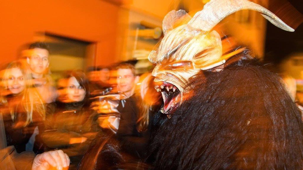 Gnigler Perchtenlauf
