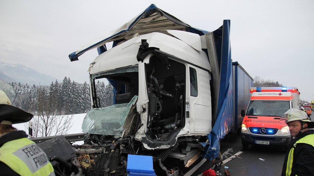 Horrorcrash auf A8