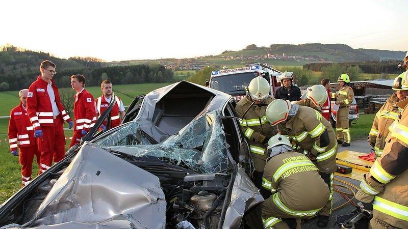 Einsatzkräfte proben Ernstfall