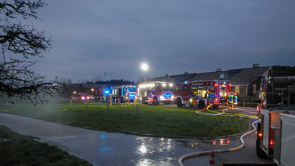 Groß-Übung der Feuerwehren in Oberndorf