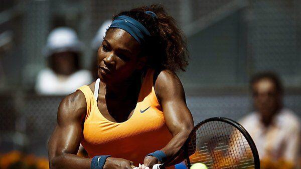Williams bleibt Spitze