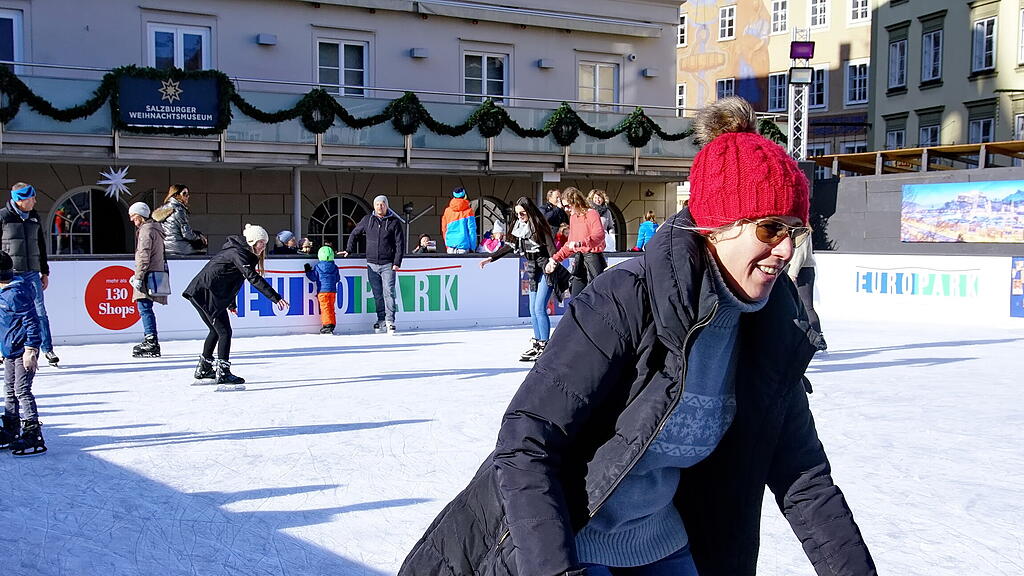 Eislaufen Mozartplatz