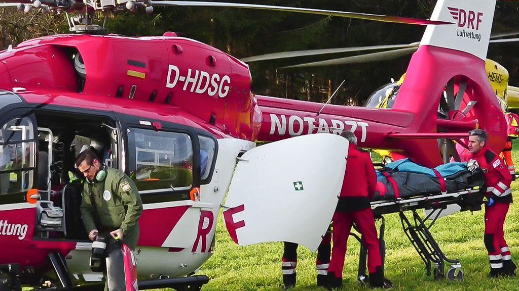 Zugunglück in Bad Aibling: Weitere Bilder der Unfallstelle