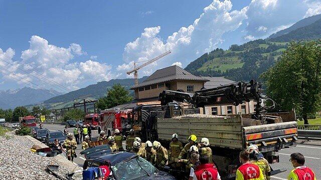 Verkehrsunfall in St. Johann