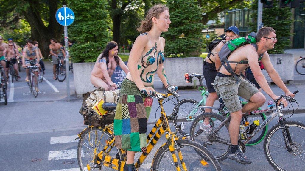 "World Naked Bike Ride" in Salzburg I