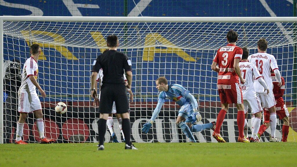 Auch Salzburg-Torhüter Peter Gulacsi konnte die Niederlage gegen Schlusslicht Admira Wacker Mödling nicht verhindern.