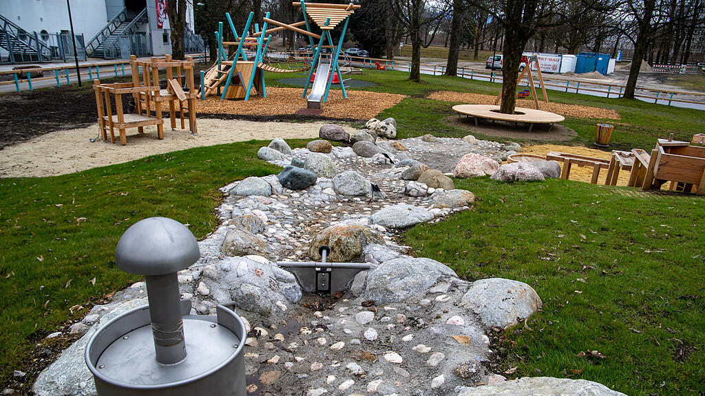 Hochseilgarten im Volksgarten