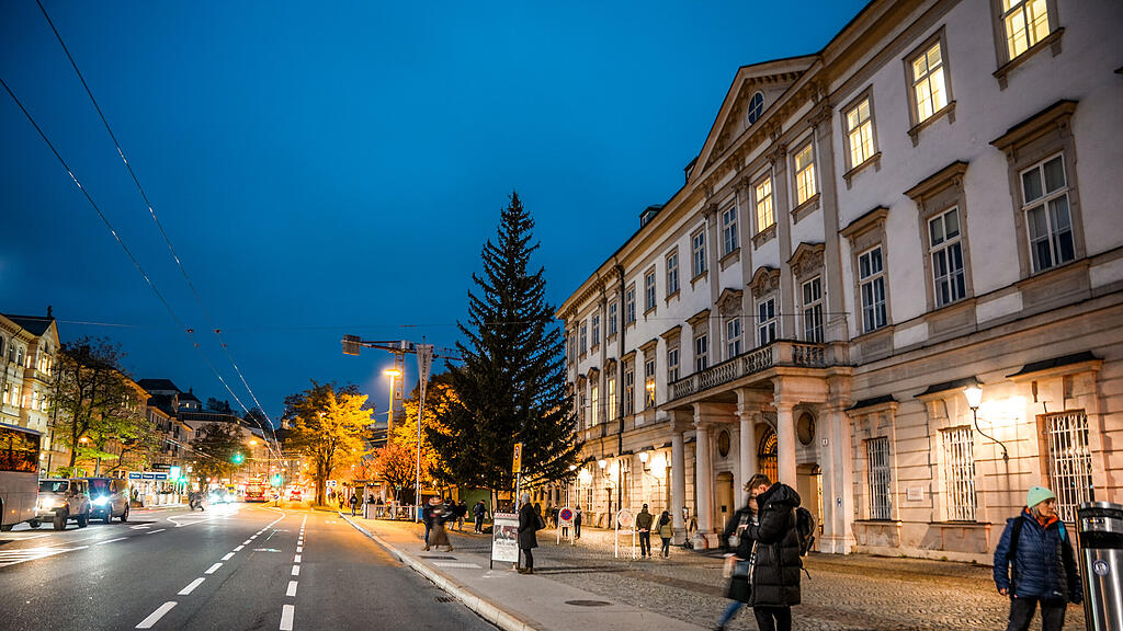 Christbaum MIrabellplatz