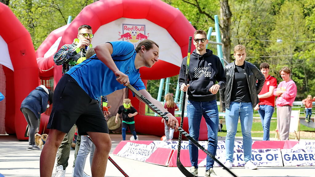 Wings For Life World Run Warm Up Volksgarten