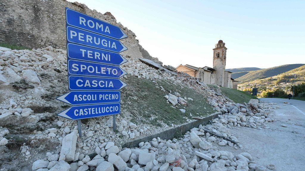 Schwere Zerstörungen nach neuerlichem Erdbeben in Mittelitalien