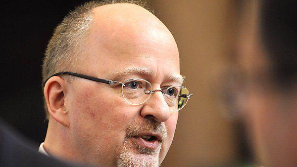 Hauptangeklagt ist Werner Böhm