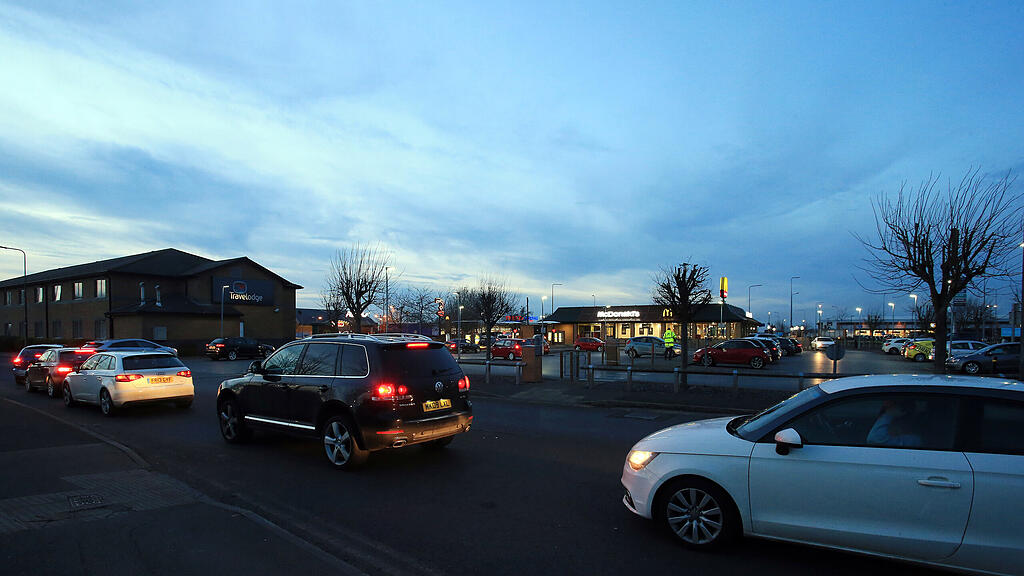 Drive-In, SB