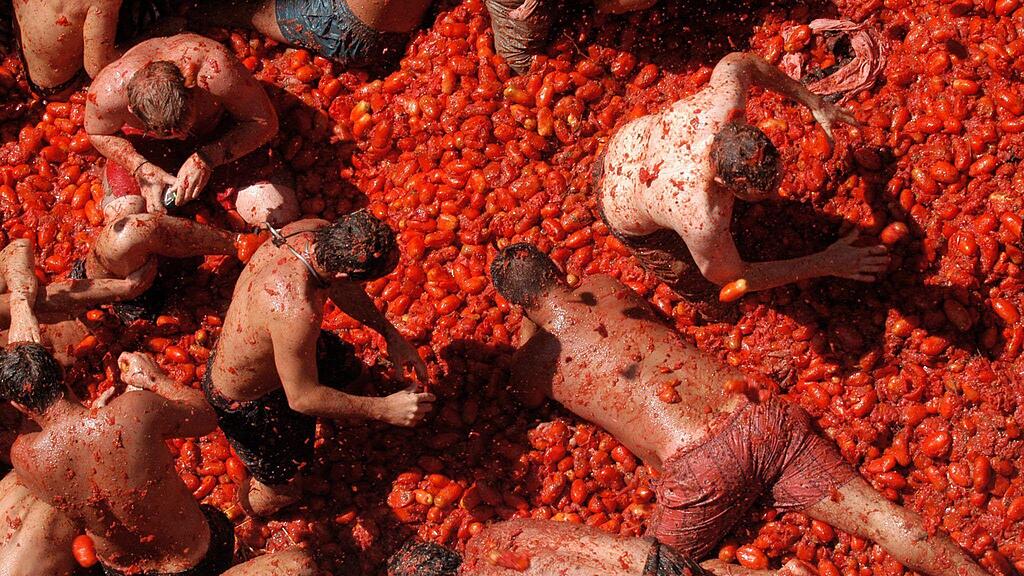 Die "Krieger" der diesjährigen "Tomatina" müssen Eintritt bezahlen.
