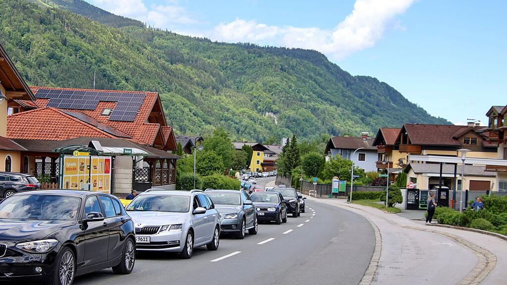 Stau am Pfingstsamstag in Salzburg II
