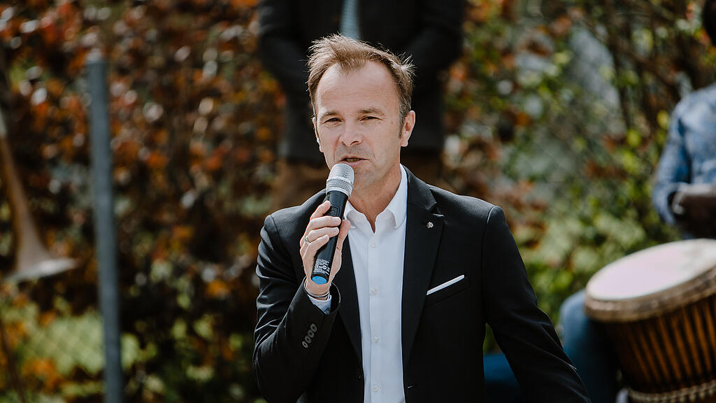 SB, Bernhard Auinger