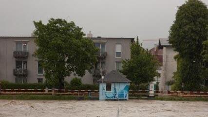 Salzach am Sonntag