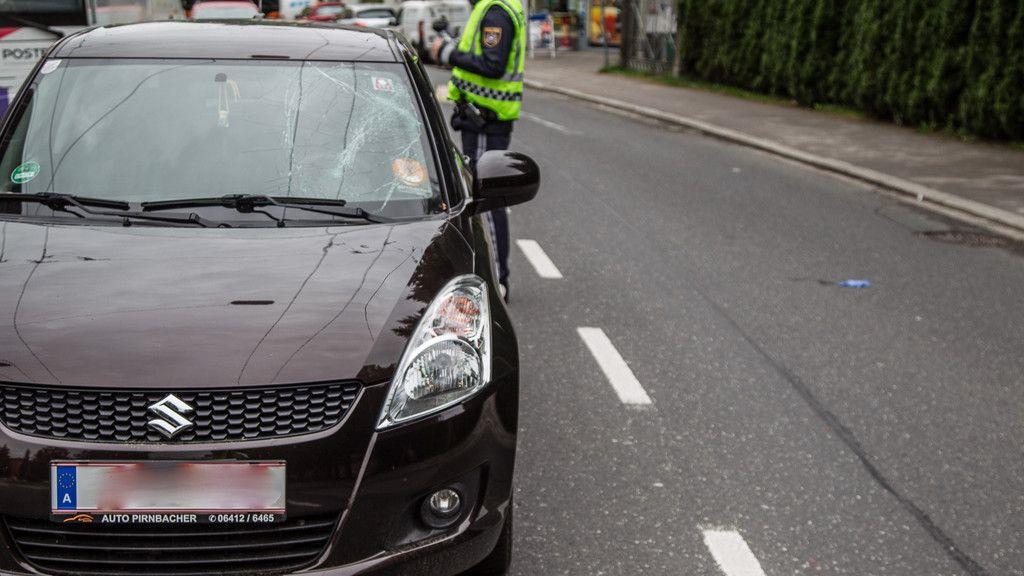 Innsbrucker Bundesstraße: Kind von Pkw erfasst