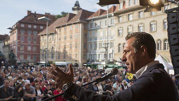 Strache am Grazer Hauptplatz