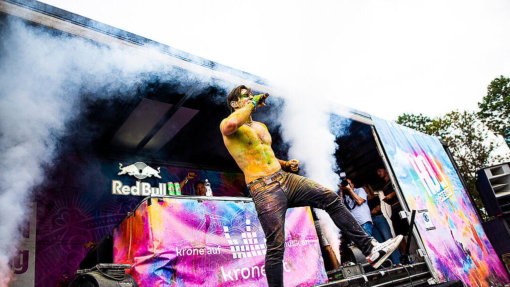 HOLI Festival