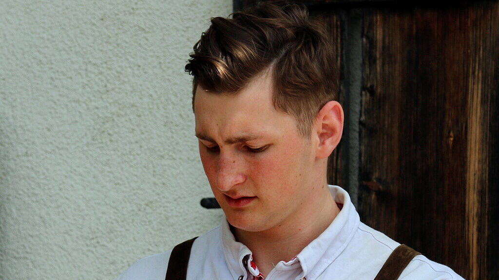 Bierfichte Aufstellen in Bad Vigaun