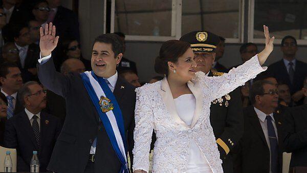 Hernandez mit seiner Frau Ana Garcia
