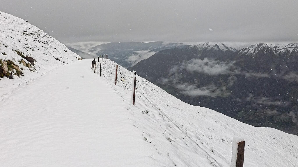Schnee im Juli auf Salzburgs Bergen: Kaltfront sorgt für Wintereinbruch