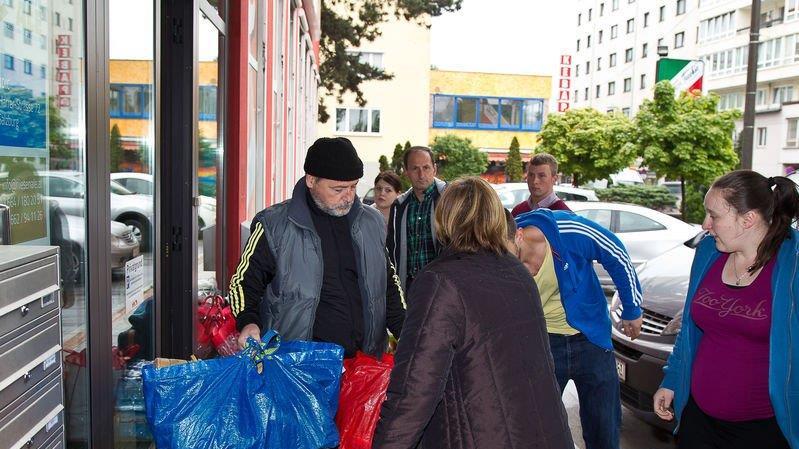Salzburger sammeln Spenden für Flutopfer