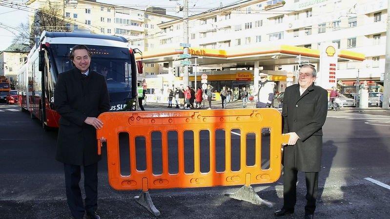 Nelböckviadukt und Linie 12