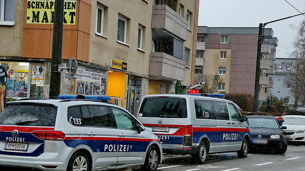 20231222_fmt__Prügelei_im_Lift_KJ008.JPG