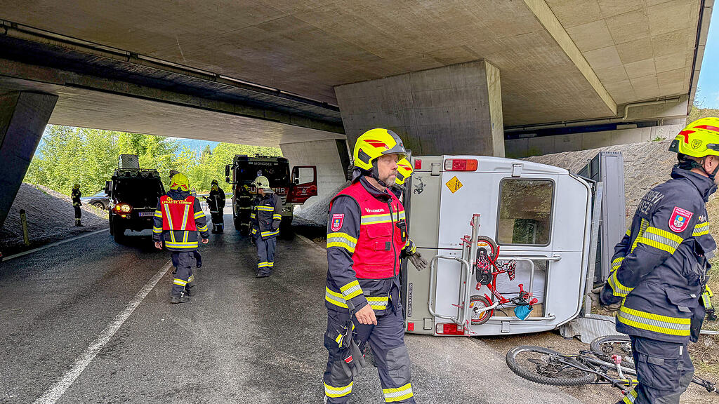 Einsatz Wohnmobil-Überschlag Mondsee