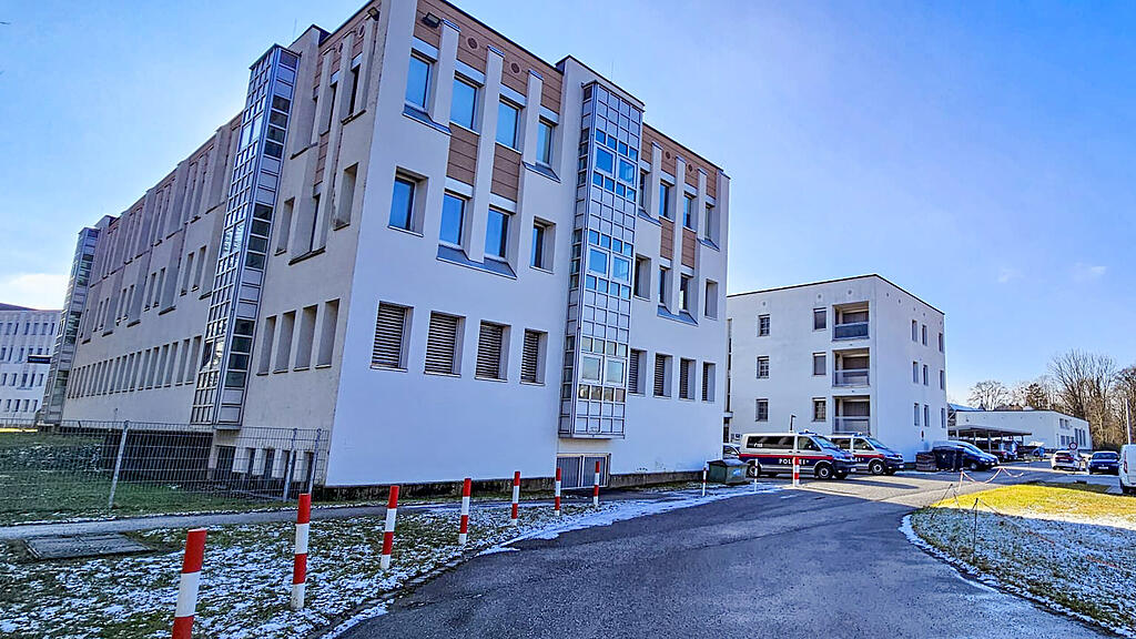 Flucht aus Polizeidirektion