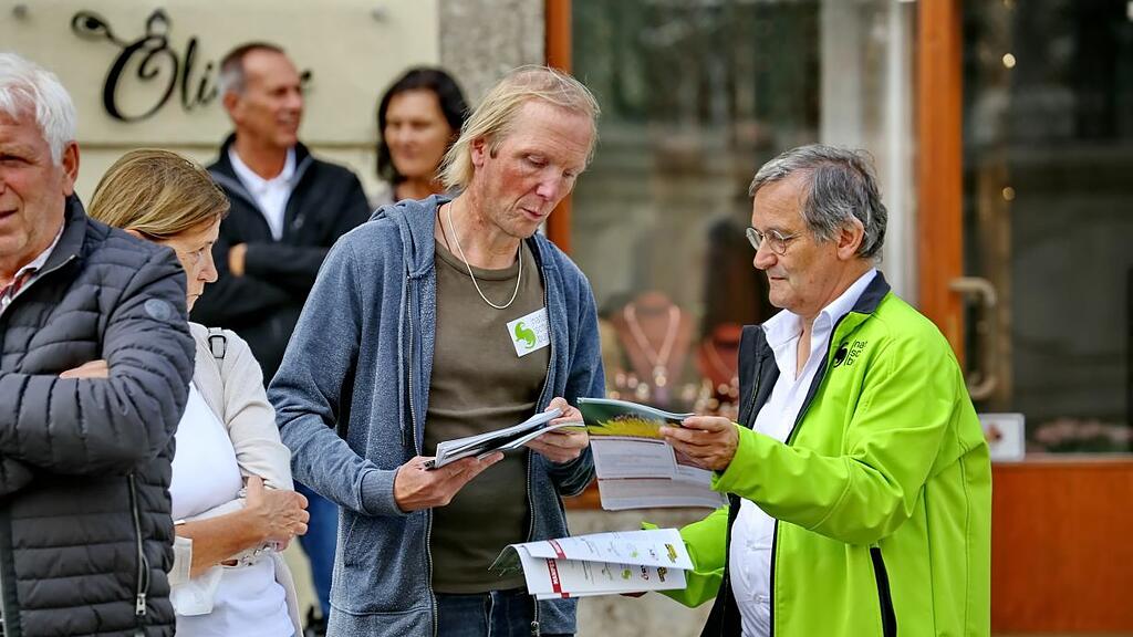 Salzburg fairantworten: Demo gegen Flächenverbrauch