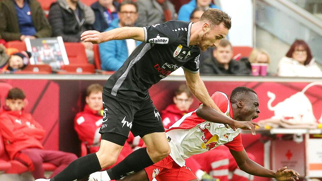 FUSSBALL: ADMIRAL BUNDESLIGA/ 10. RUNDE: RED BULL SALZBURG - SCR ALTACH