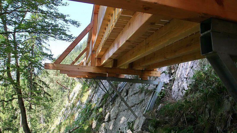 Noch im September soll die Brücke fertiggestellt werden.