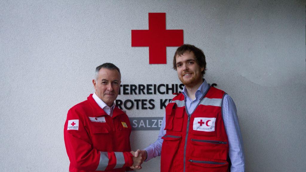 Landesrettungskommandant Anton Holzer und Nikolaus Czepl (c) Rotes Kreuz Salzburg.jpg