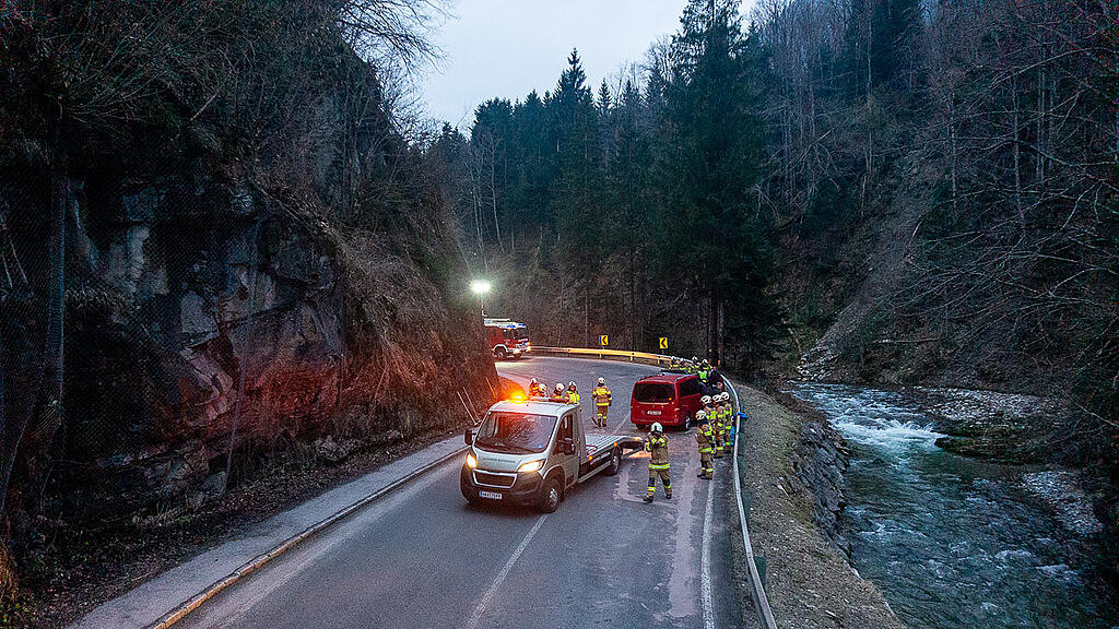 Frontalcrash auf B166 in Annaberg