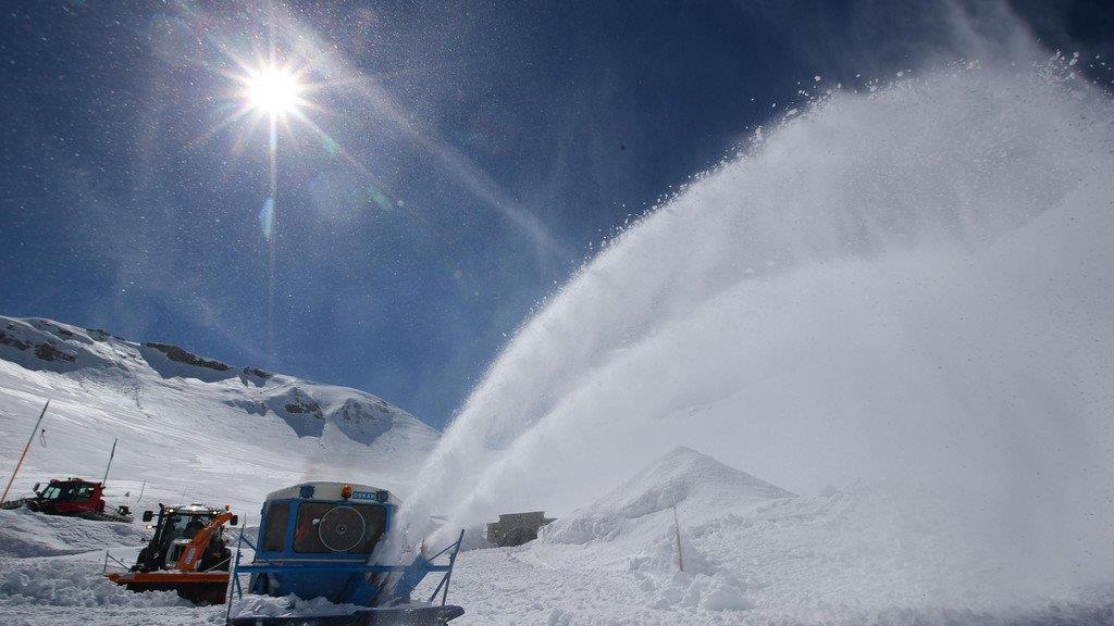 Schneeräumung auf der Großglockner Hochalpenstraße 